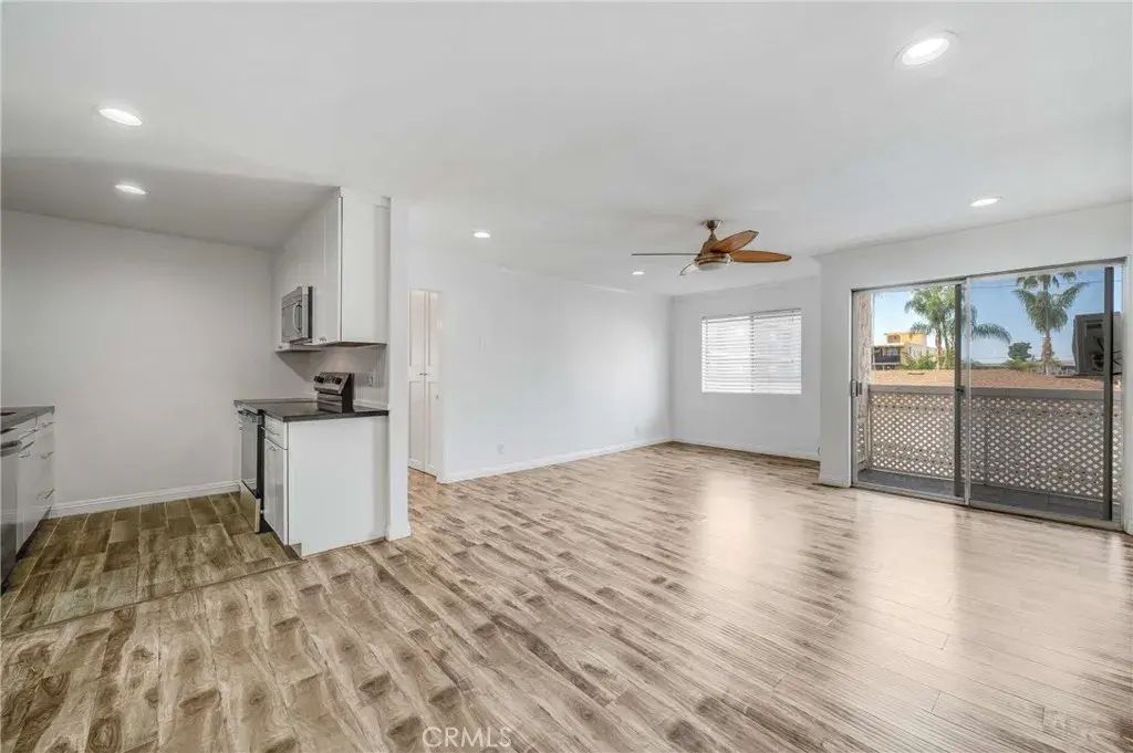 3565 Linden 255, Long Beach