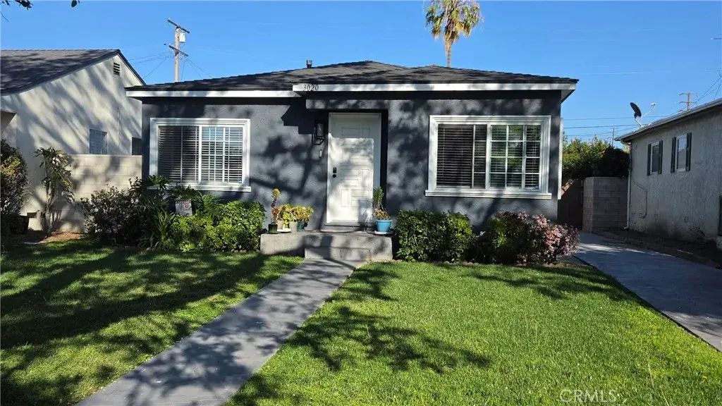3020 Oregon Avenue, Long Beach