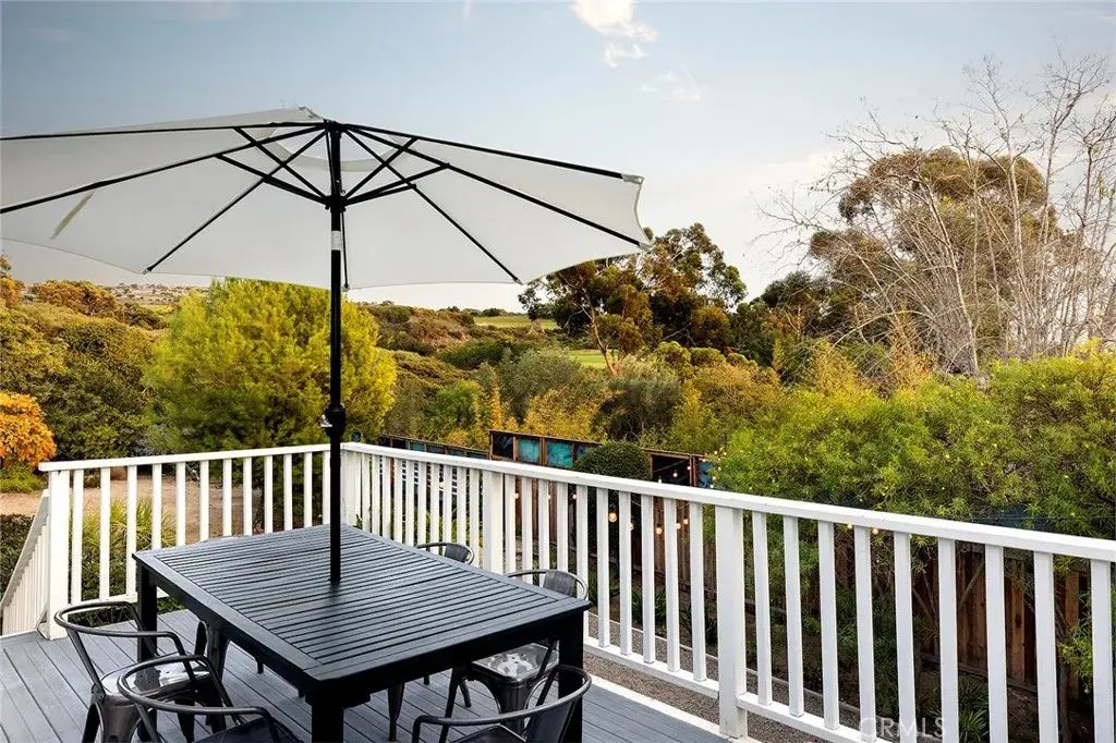 564 Seaward Road, Corona Del Mar
