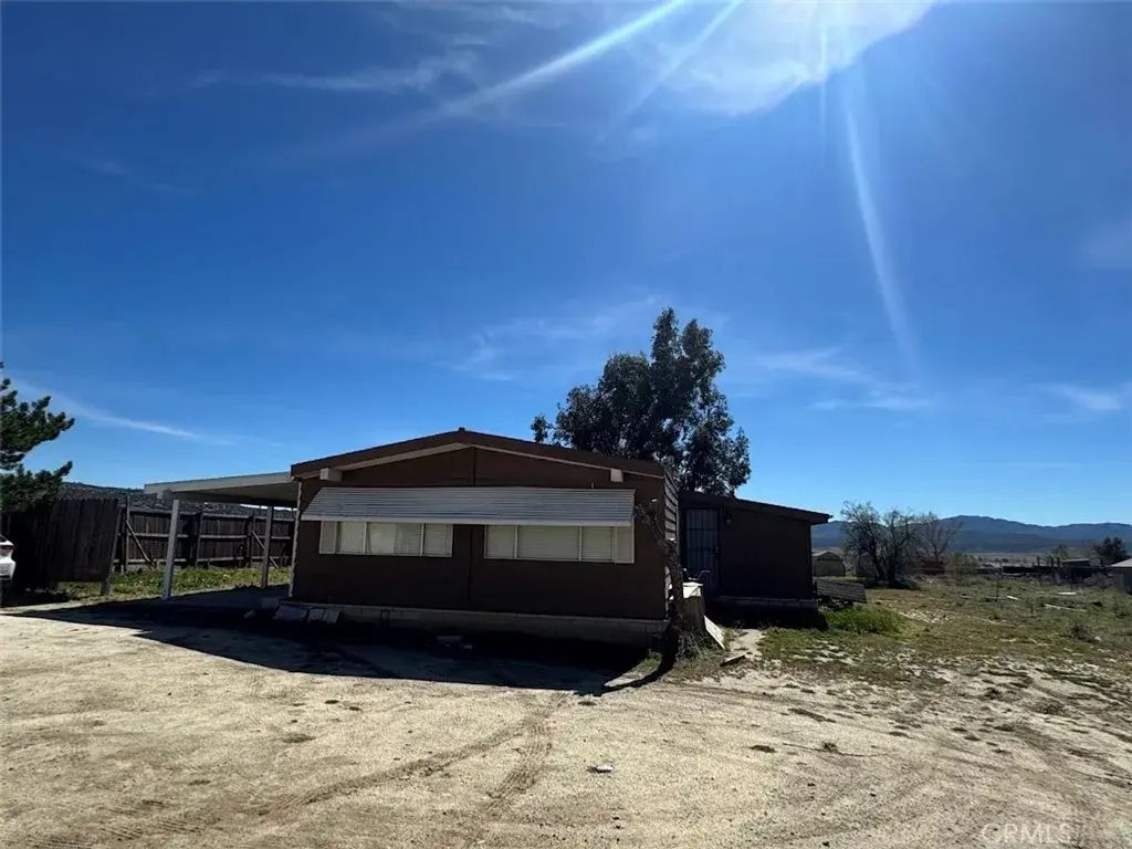 38275 Kirby, Anza