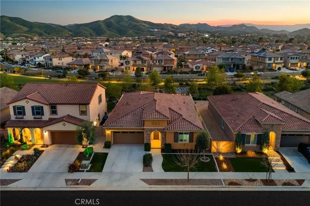29819 Saddle Ranch Place, Menifee