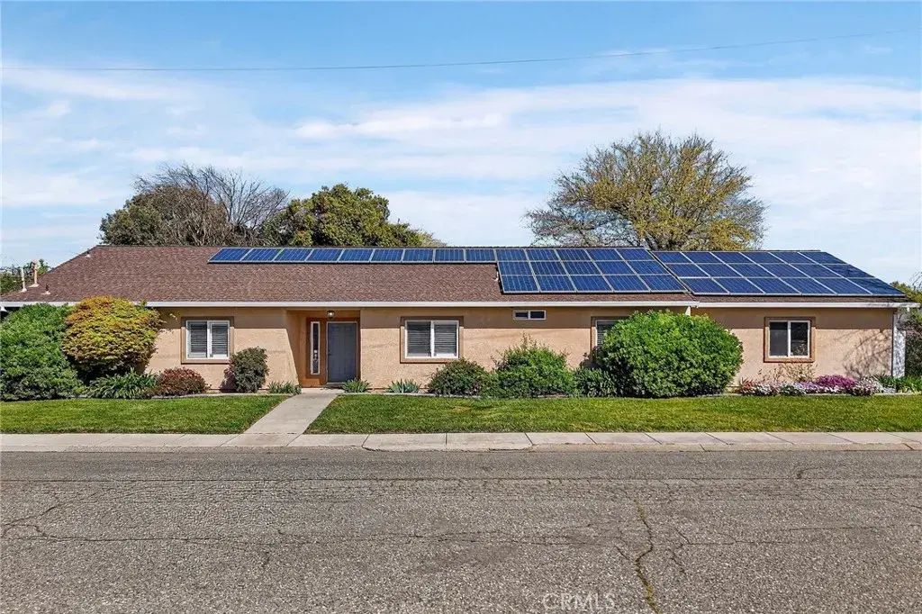1035 W Walnut Street, Willows