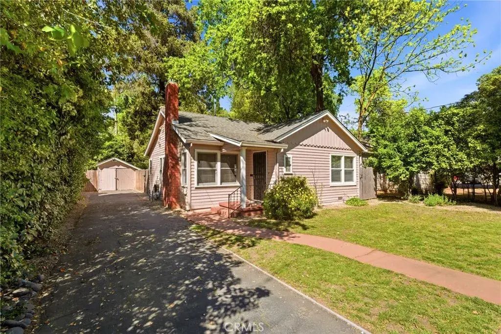 236 West 1st Avenue, Chico