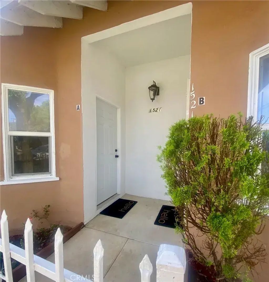 1521 Junipero Avenue A, Long Beach