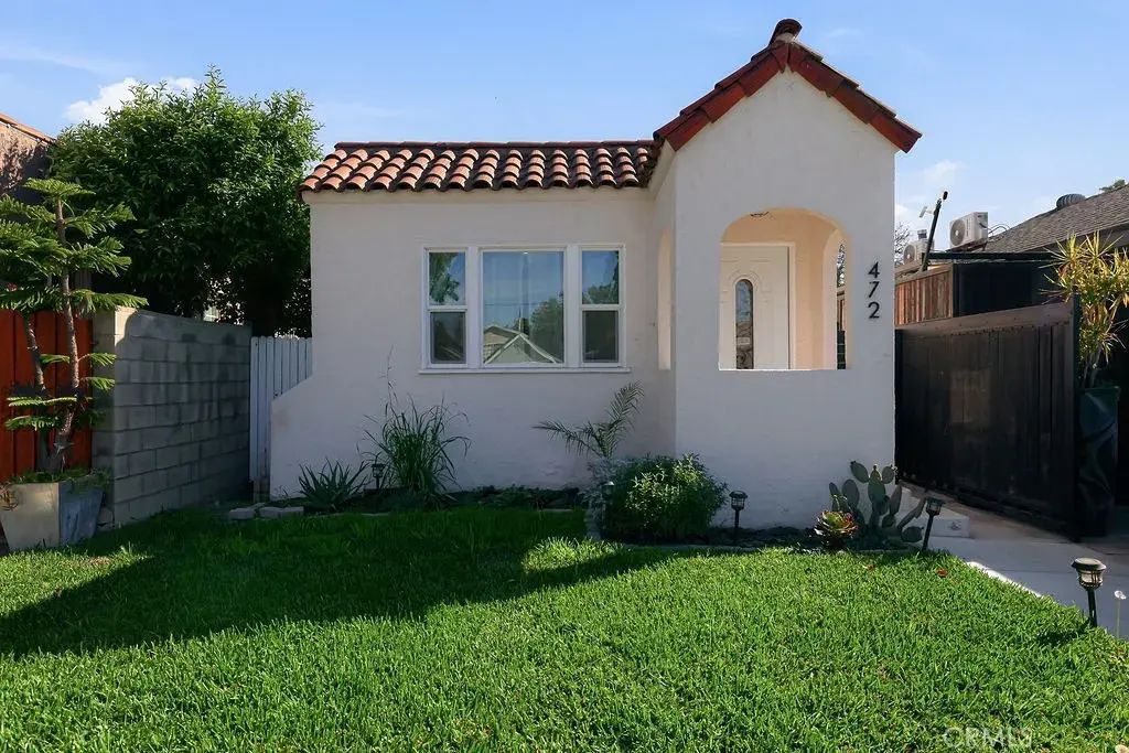 472 E Sunset Street, Long Beach