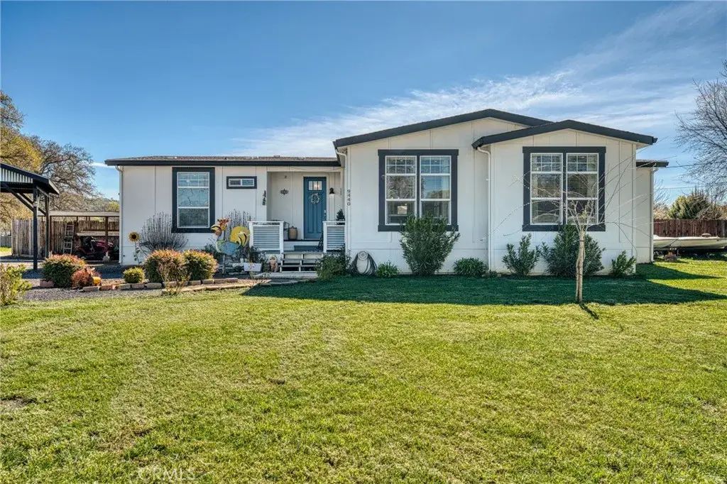 9440 Pinto, Lower Lake