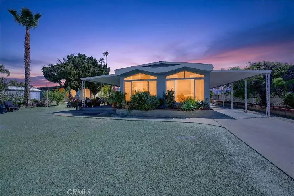 780 Santa Clara Circle, Hemet