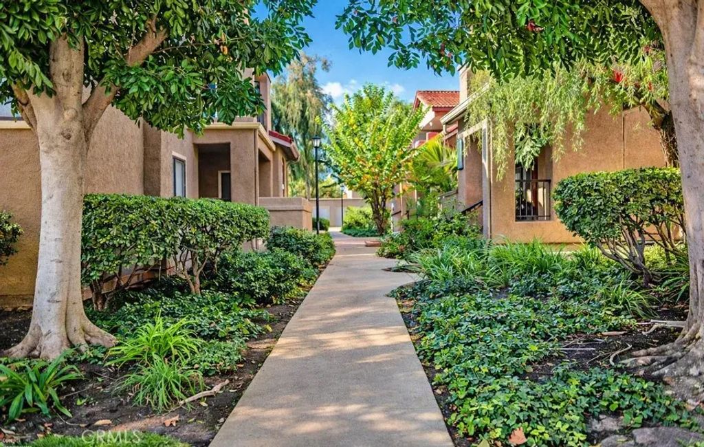 2352 Archwood Lane 46, Simi Valley