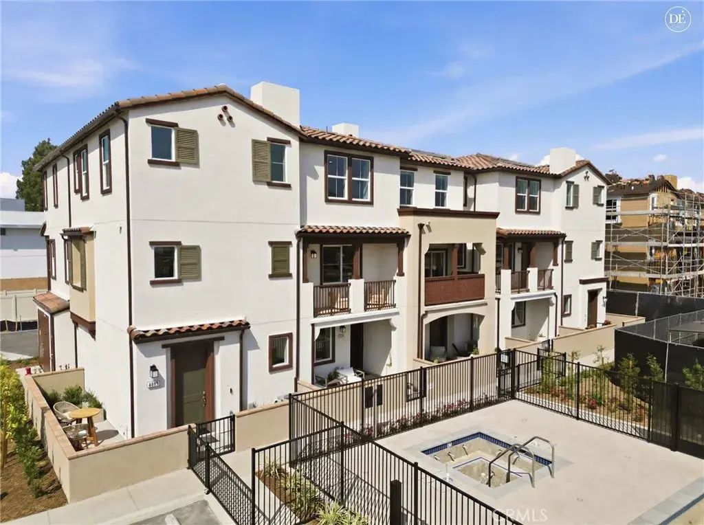 6651 Via Vista, Pico Rivera