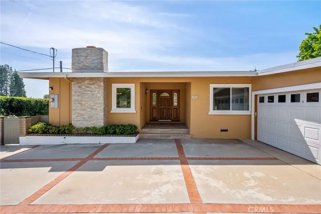 1935 W 1st, San Pedro