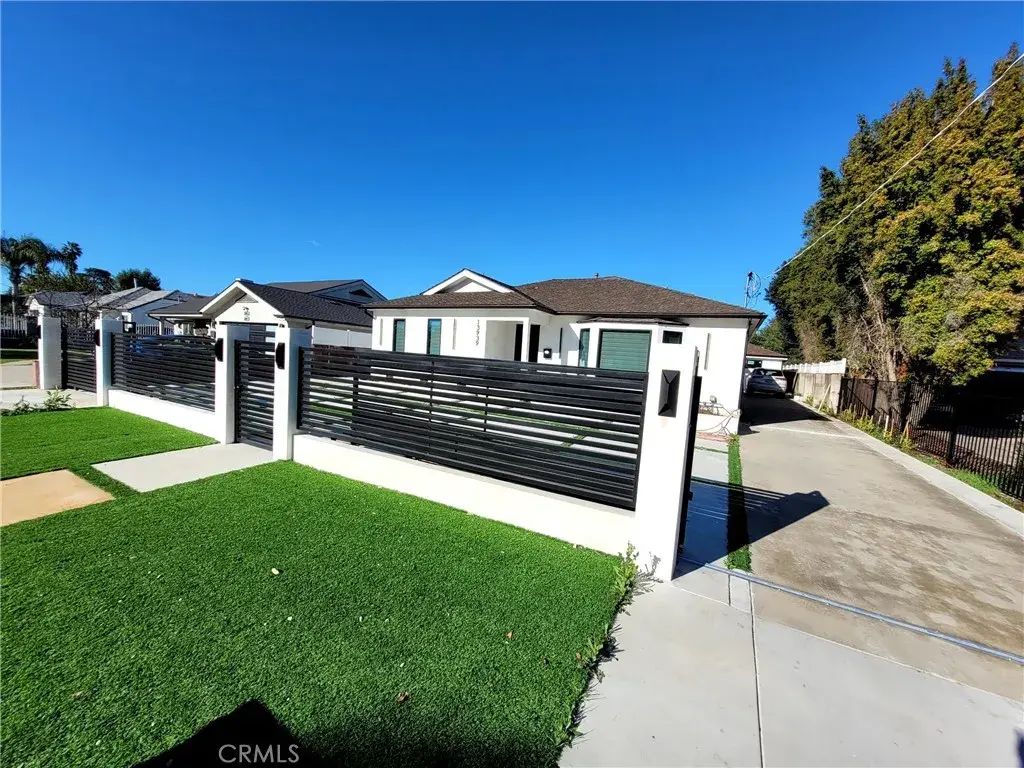 13939 Sylvan, Van Nuys