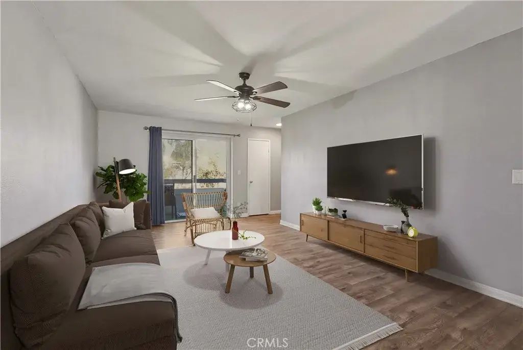 20362 Rue Crevier 605, Canyon Country