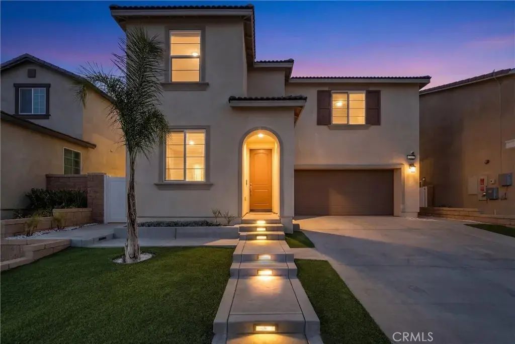 2667 Emerald Bay, Rialto