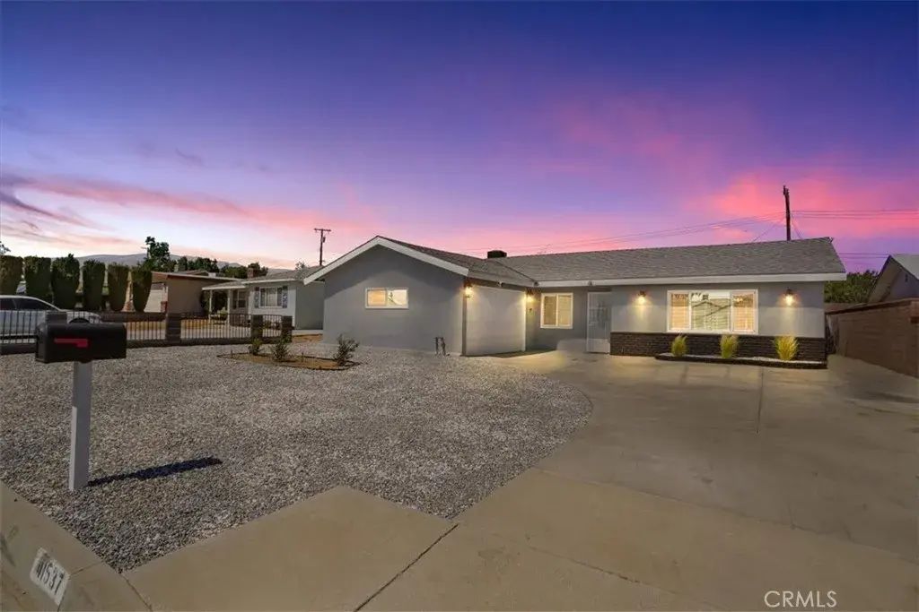 41537 47th Street West, Lancaster