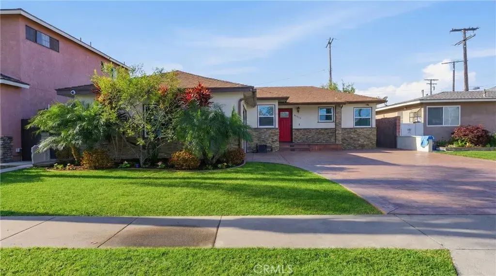 6530 Denmead, Lakewood