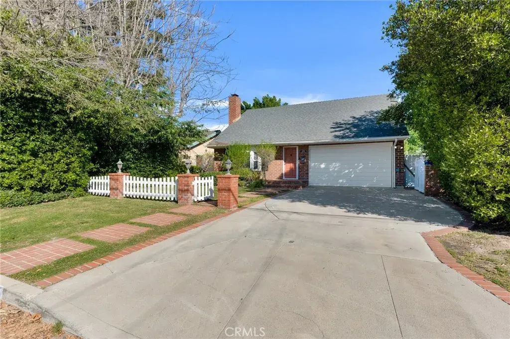 12829 Landale Street, Studio City