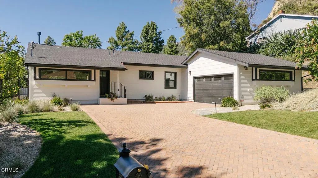 5447 Rock Castle Drive, La Canada Flintridge