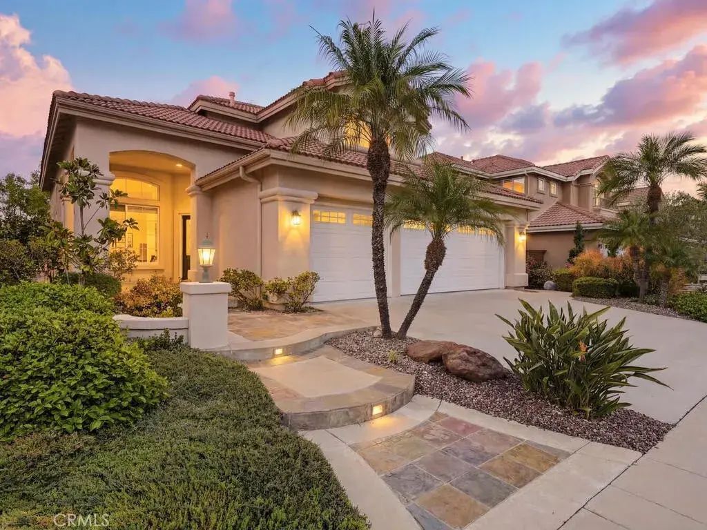 18 Hawk Hill, Mission Viejo