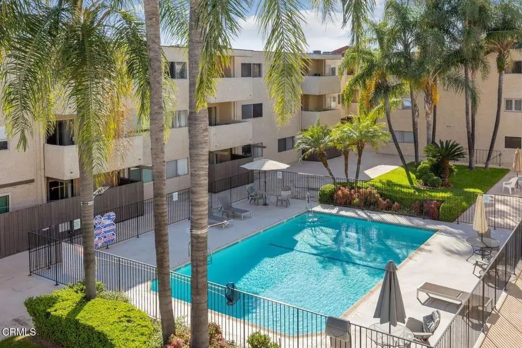 2386 E Del Mar Boulevard 301, Pasadena
