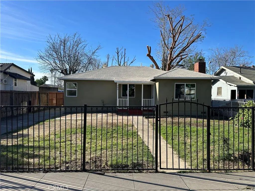 209 E 11th Street, San Bernardino