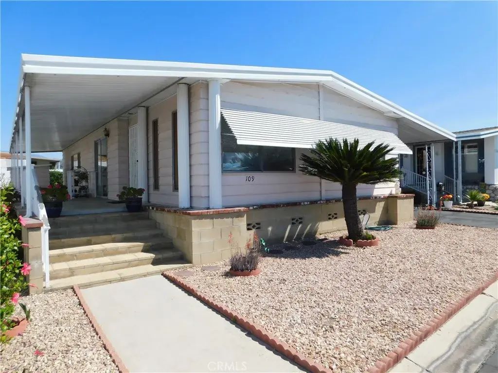 1251 E Lugonia 109, Redlands
