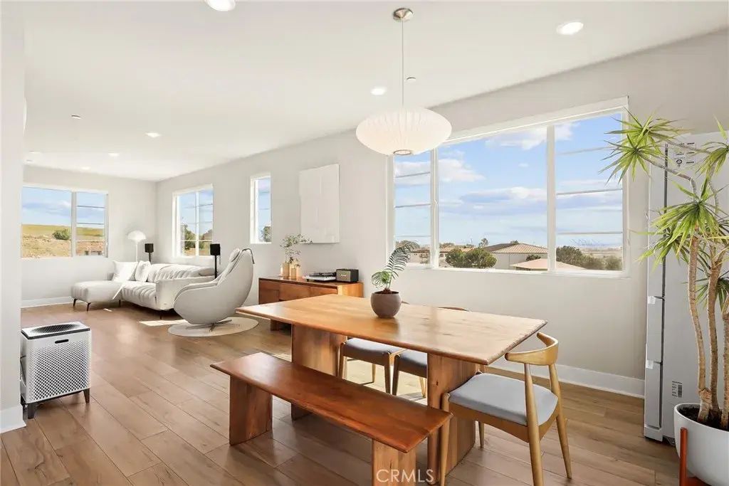 1421 W Sunrise Lane, San Pedro