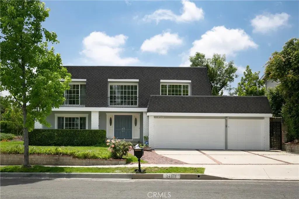 24510 Welby, West Hills