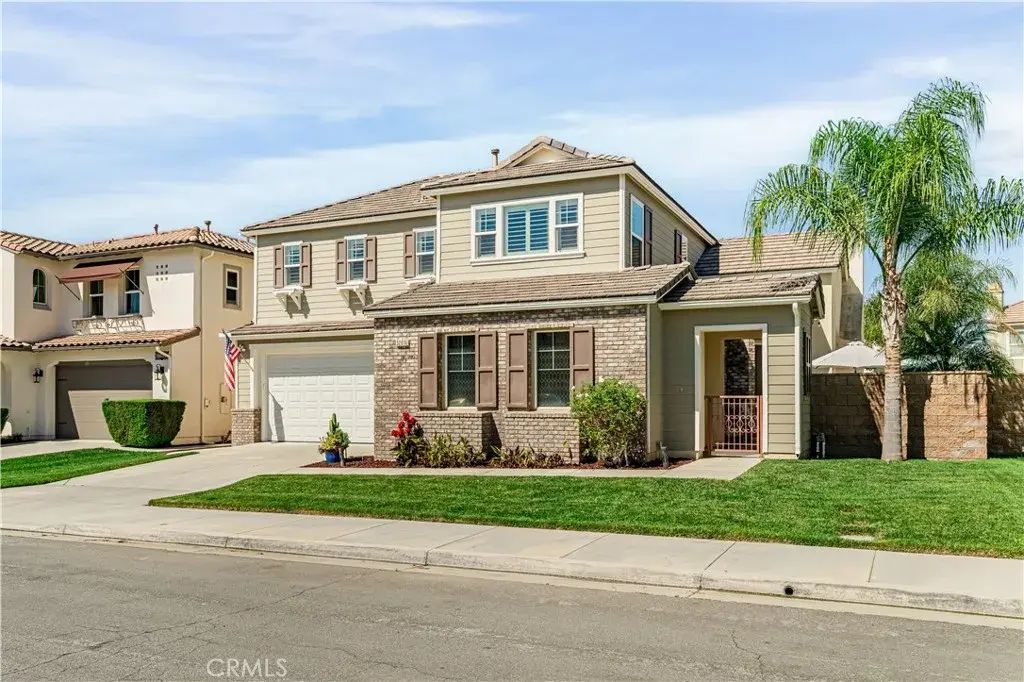 32016 Woodside Court, Temecula