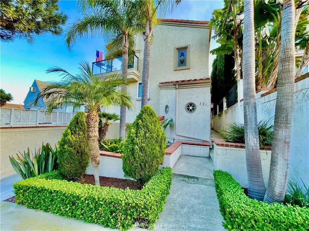 721 W 27th 1, San Pedro