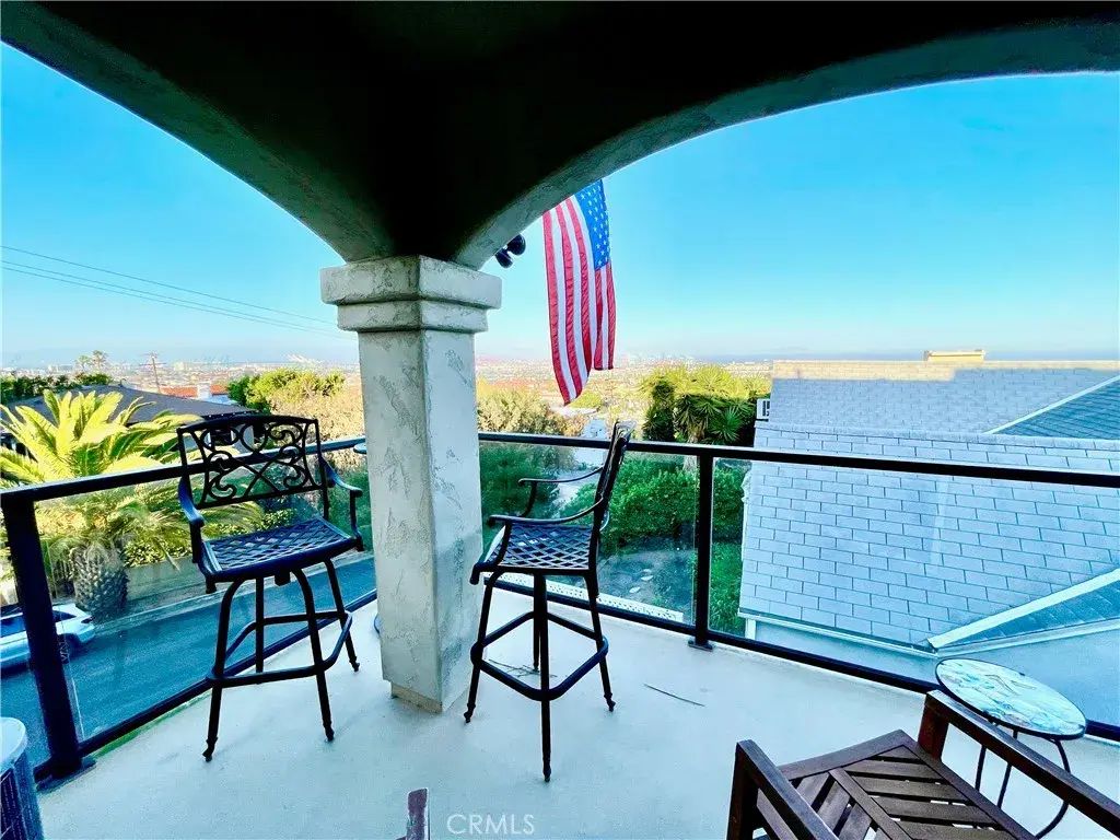 721 W 27th 1, San Pedro