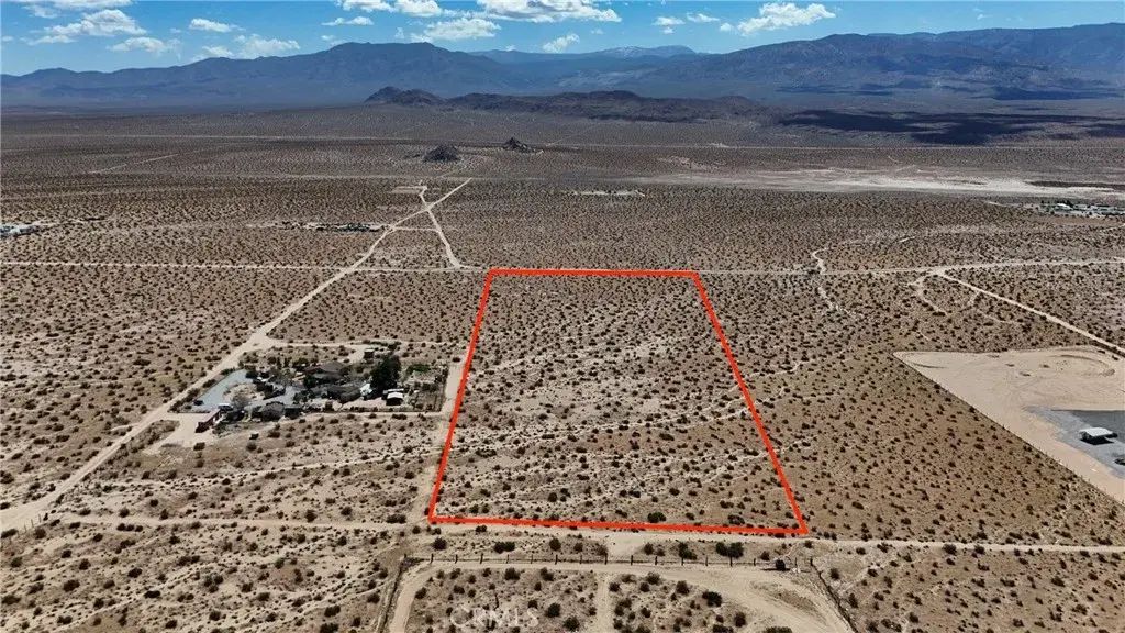 709 East End, Lucerne Valley