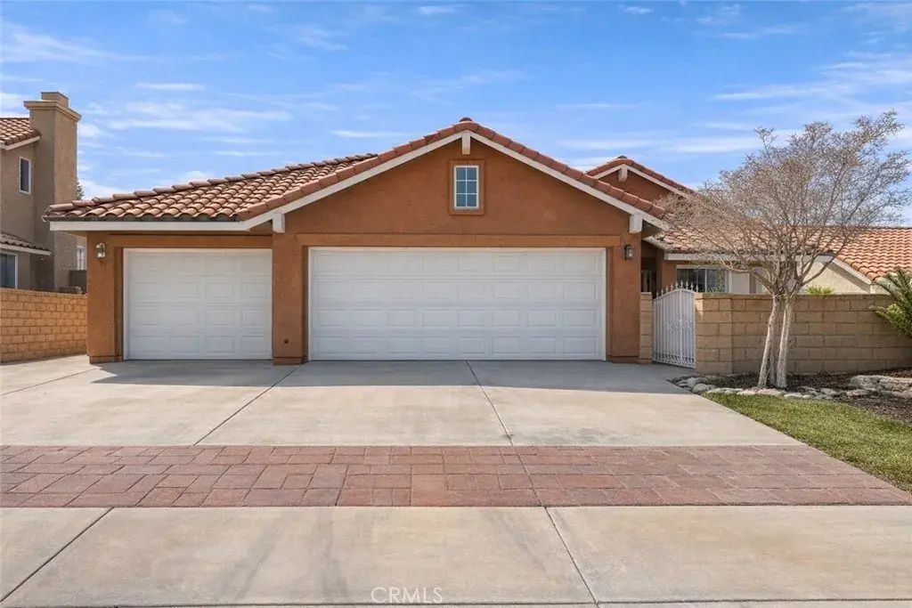 12590 High Desert, Victorville
