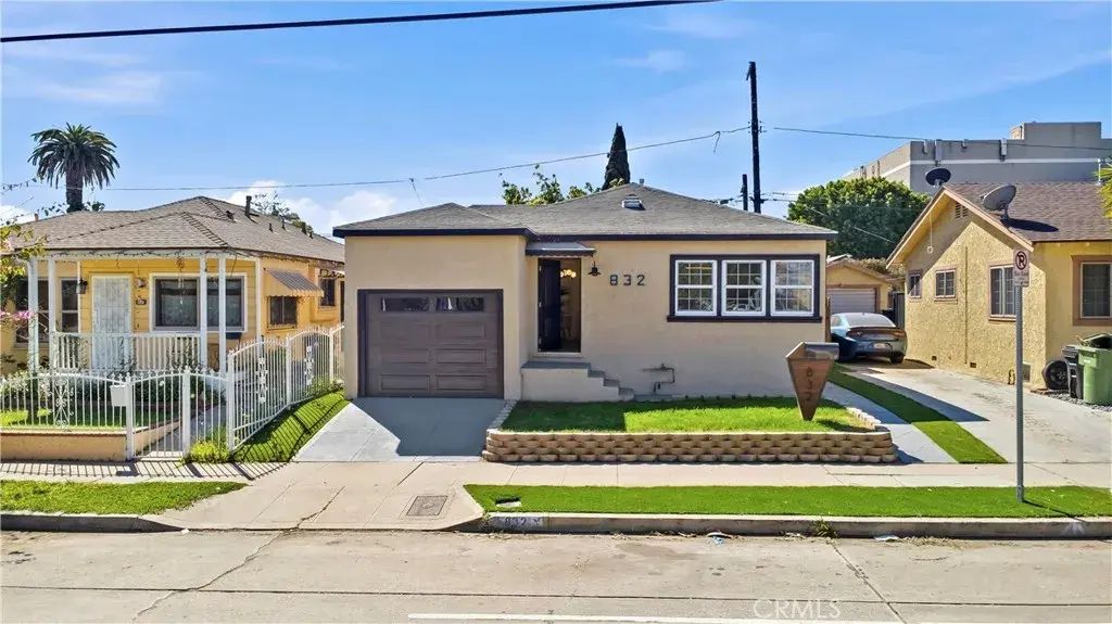 832 W 98th, Los Angeles