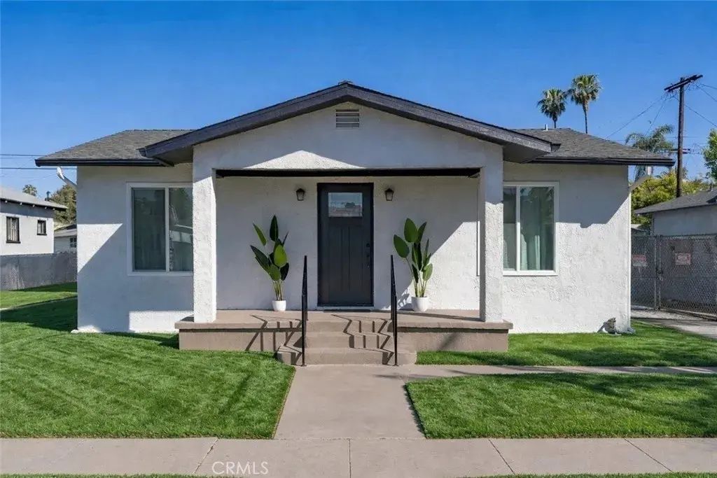 1615 W 67th, Los Angeles