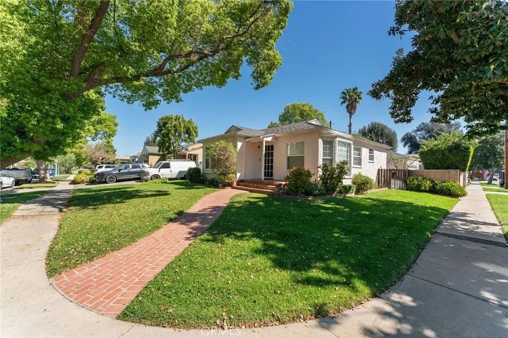 6524 Forbes, Lake Balboa