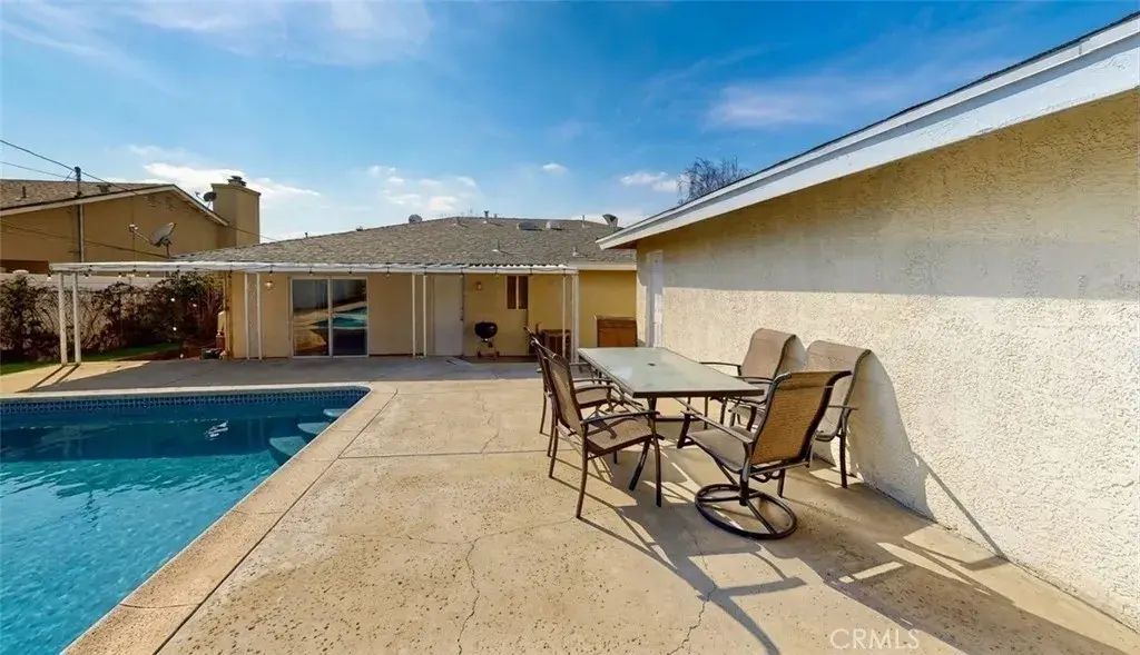 12943 California, Yucaipa