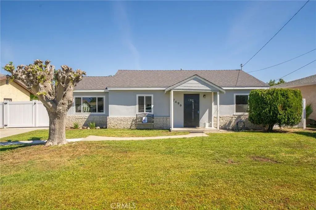 7499 Olive Tree Lane, Highland