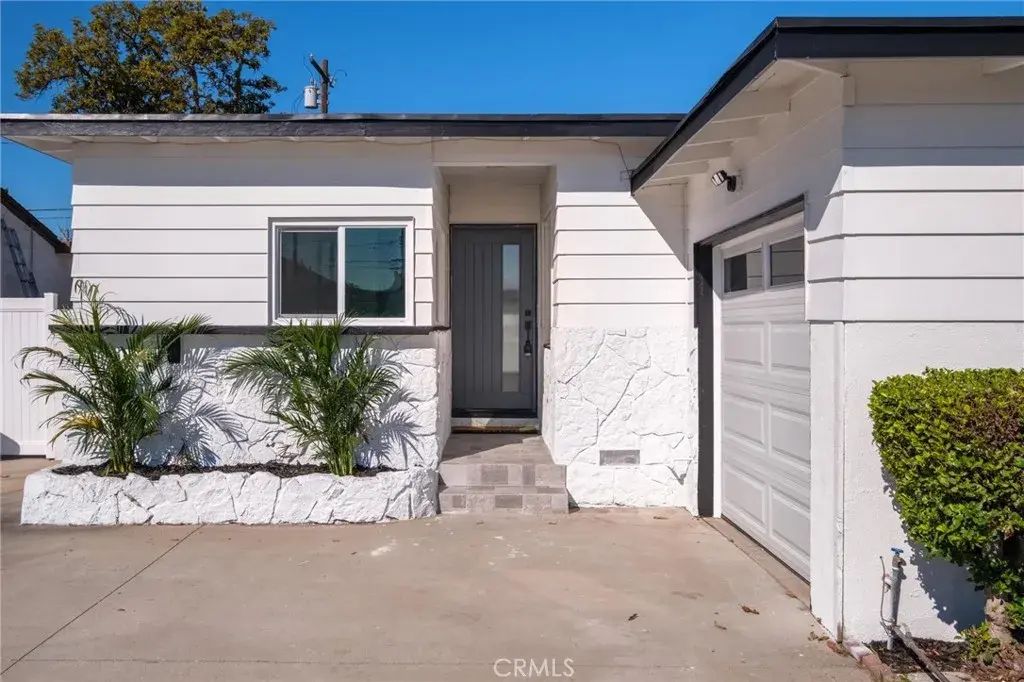 18901 Haas Avenue, Torrance