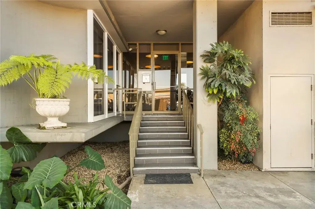 375 Atlantic 407, Long Beach