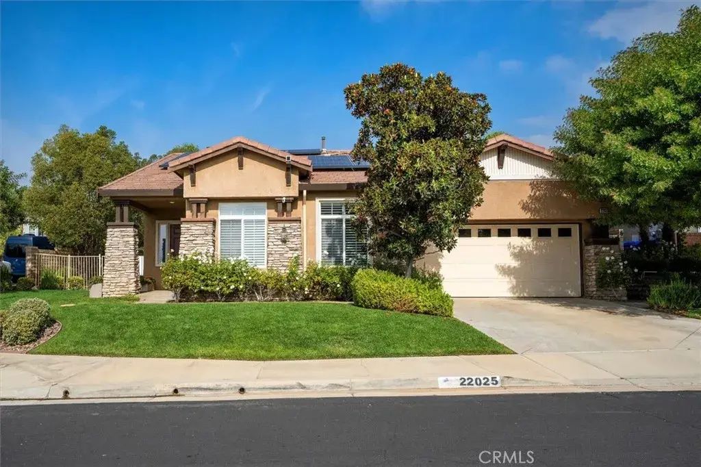 22025 Lytle Court, Saugus