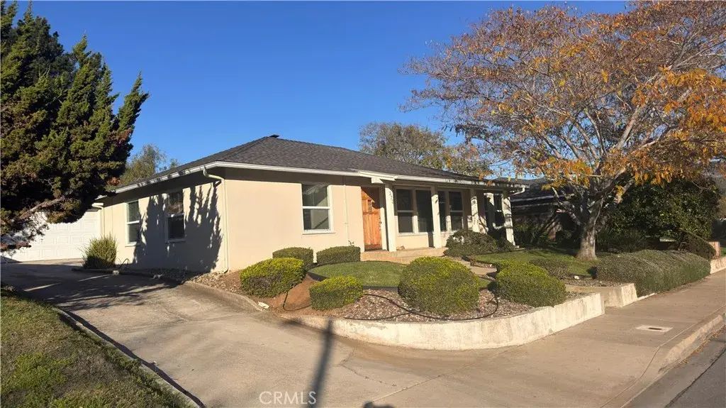 372 Cerro Romauldo, San Luis Obispo