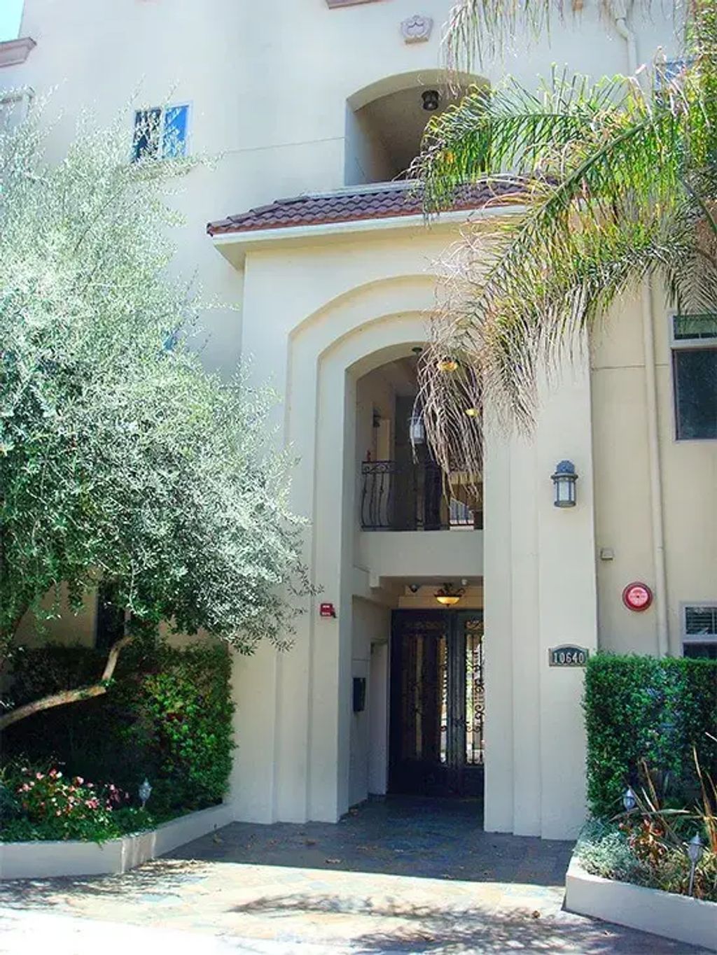 10640 Woodbridge Street Ph2, Toluca Lake