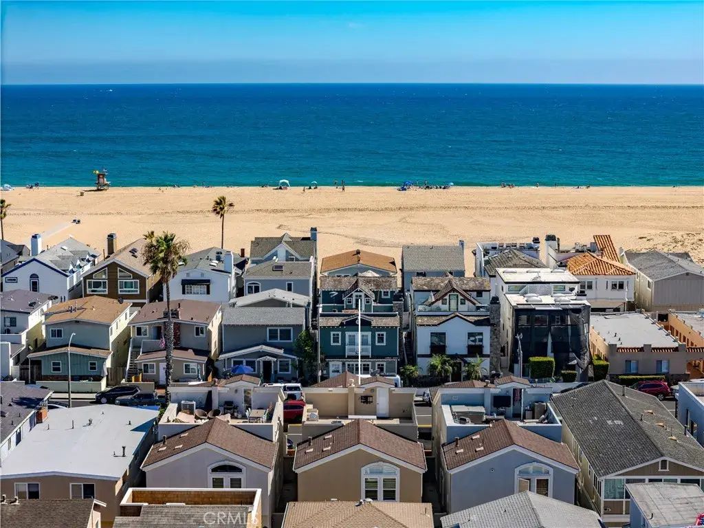208 E Balboa Boulevard, Newport Beach