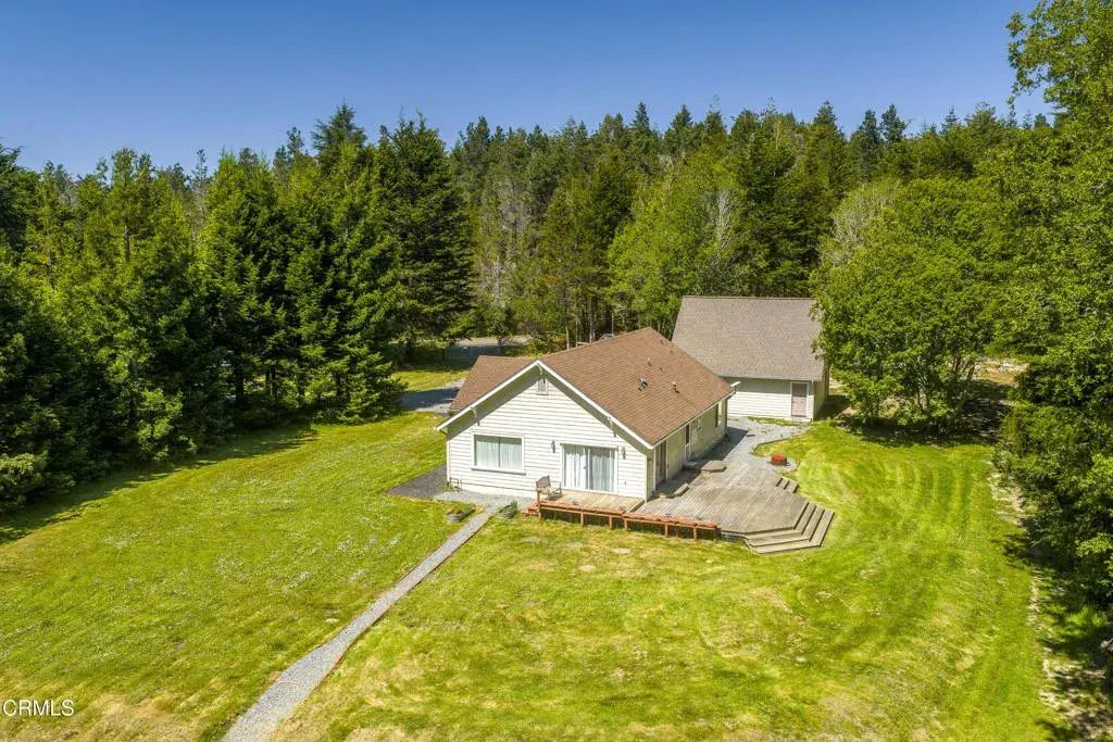 31195 Brush Creek Road, Fort Bragg