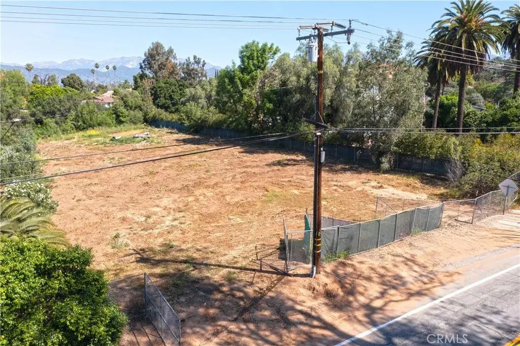 Covina Hills, Covina