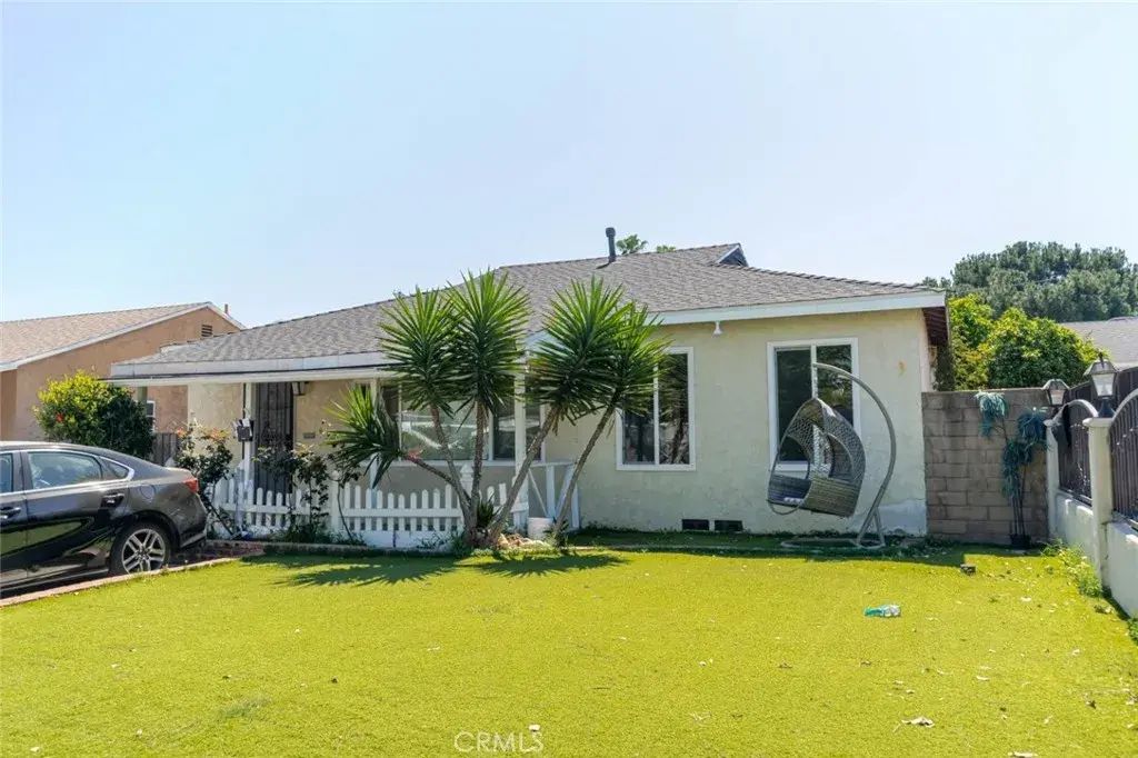 11246 Saticoy Street, Sun Valley