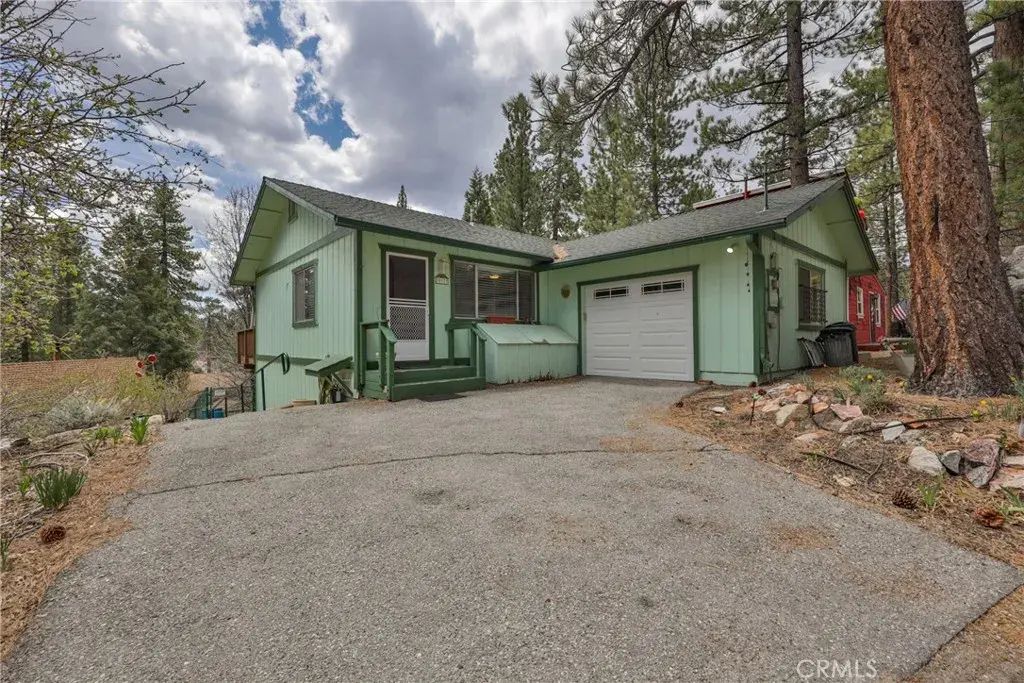 39177 Arapahoe Road, Fawnskin