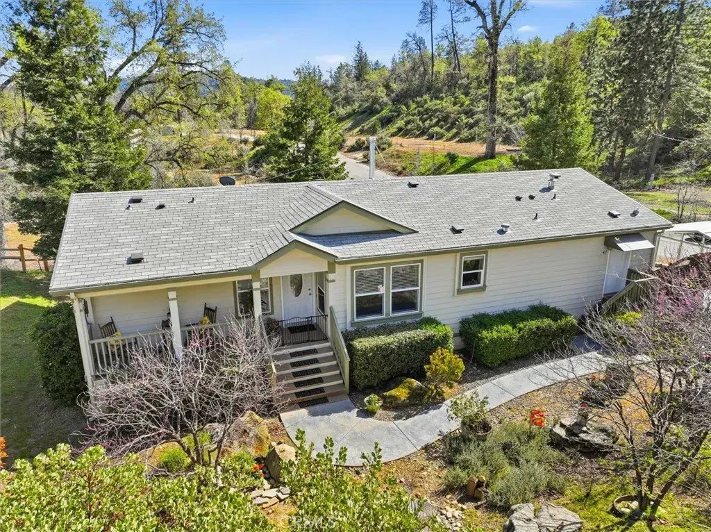 43555 Highway 41 47, Oakhurst