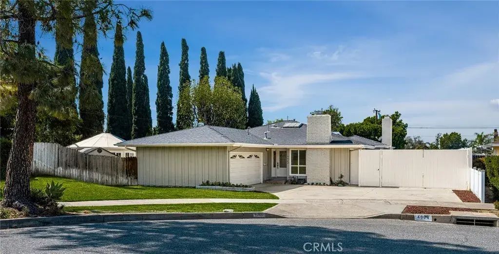 4008 E Fernwood East, Orange