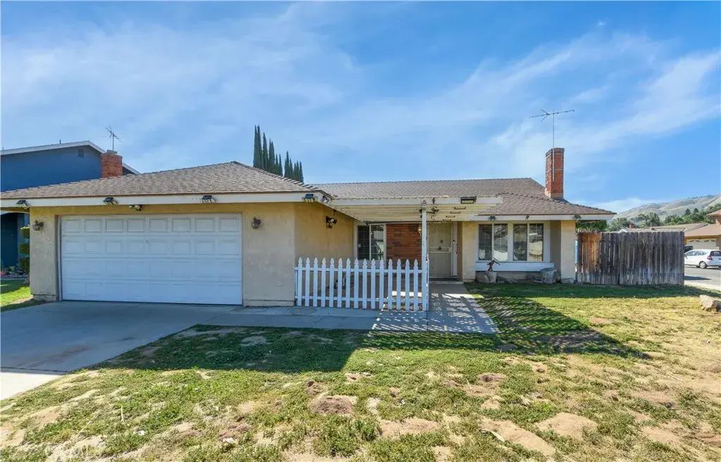 10988 Middleborough, Riverside